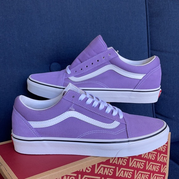 vans authentic fialove